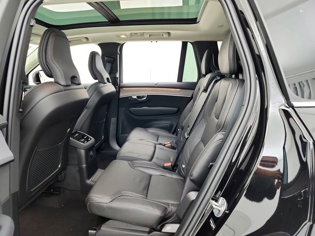 New 2026 Volvo XC90 T8 Ultra w/ Protection Package Premier AWD/4WD image 29