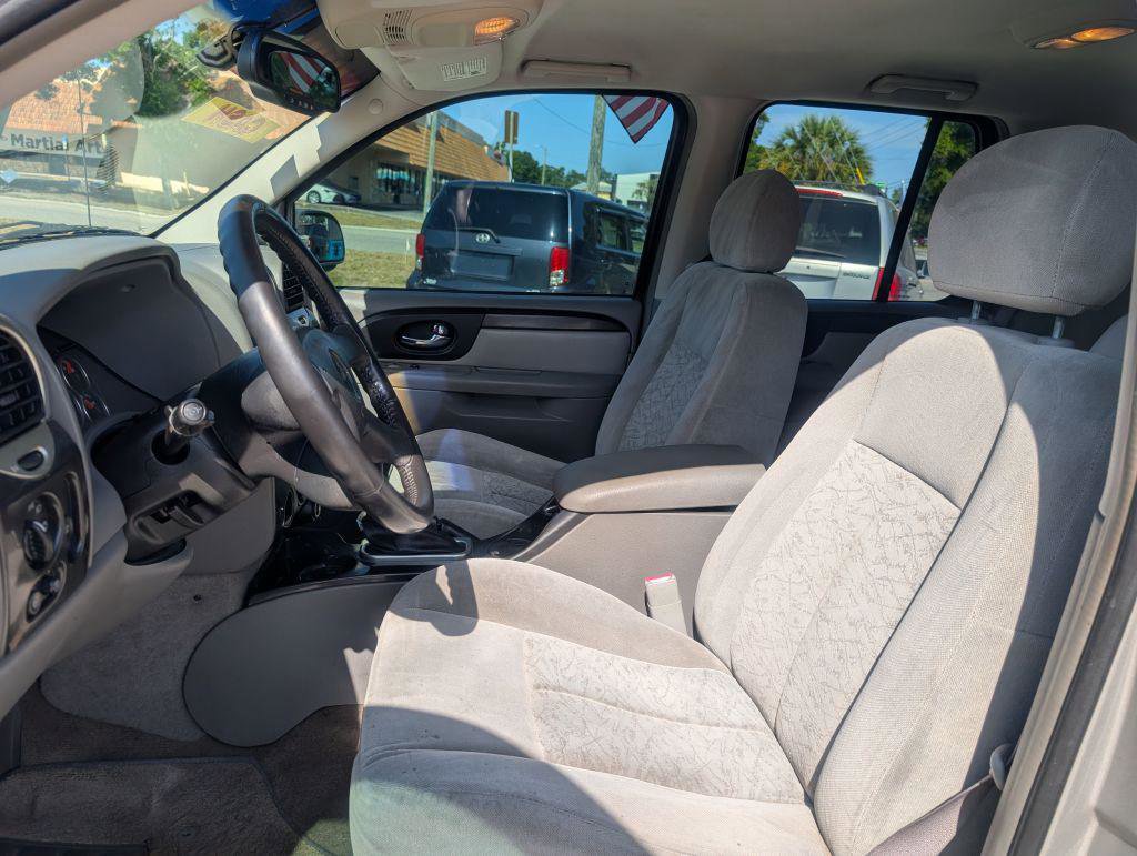 Used 2006 GMC Envoy SLE w/ Sle Preferred Equipment Group RWD image 9
