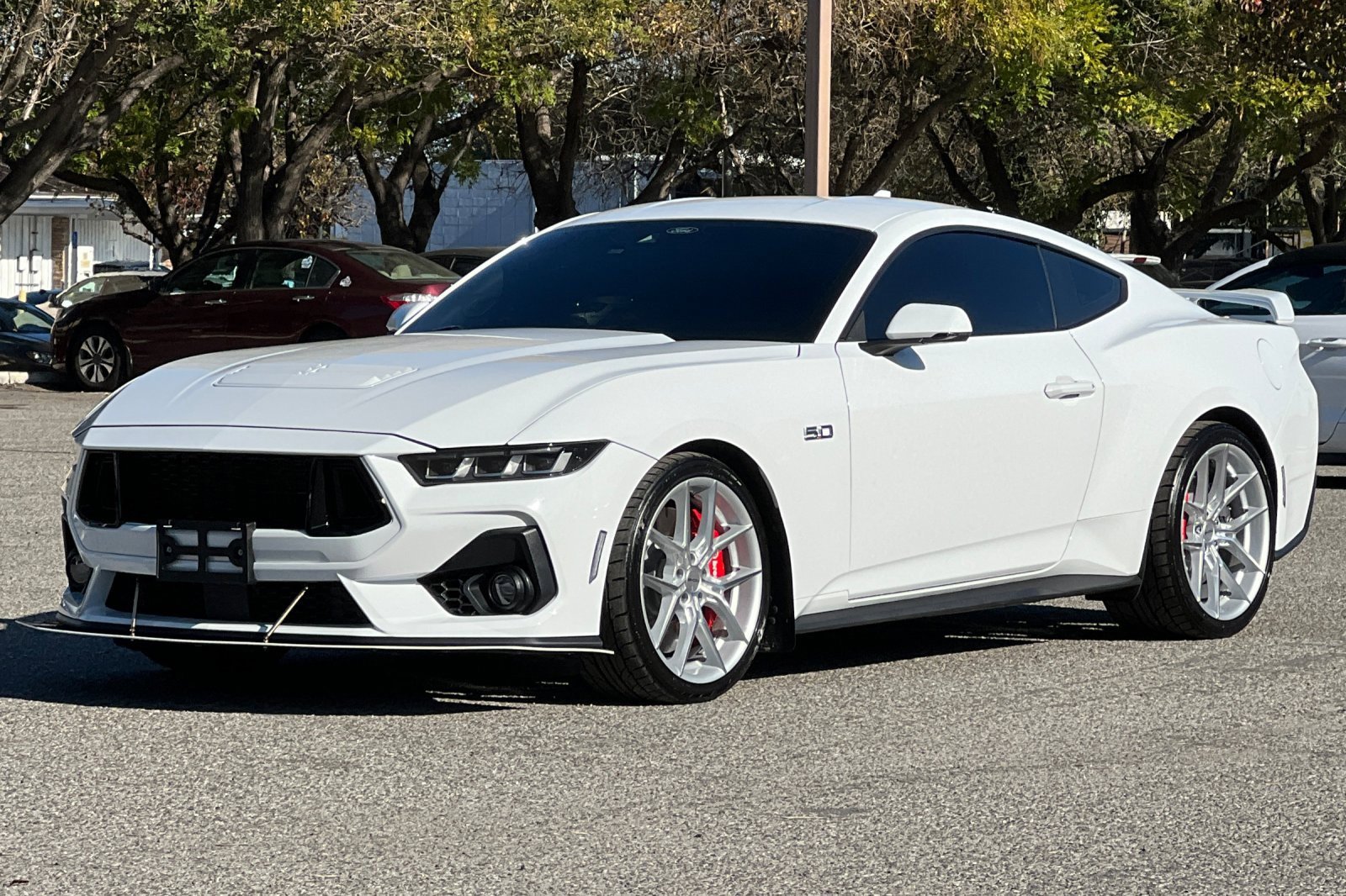 Used 2024 Ford Mustang GT Premium image 8