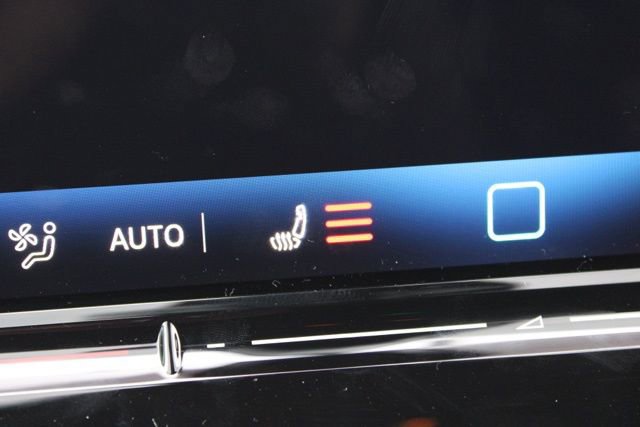New 2025 Volkswagen ID.4 Pro AWD/4WD image 24