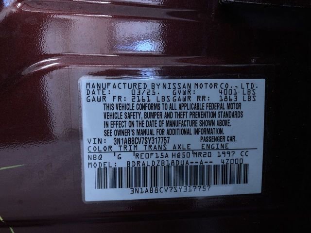 Used 2025 Nissan Sentra SV FWD image 33