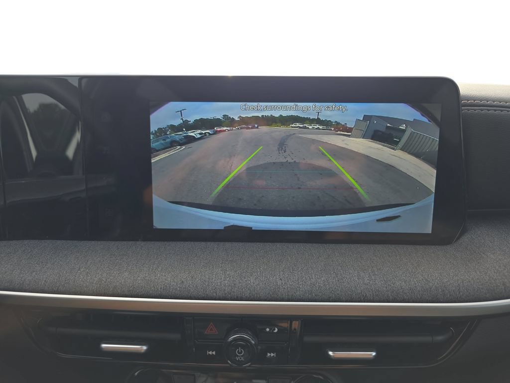 New 2026 Nissan Kicks SV w/ SV Premium Package FWD image 23