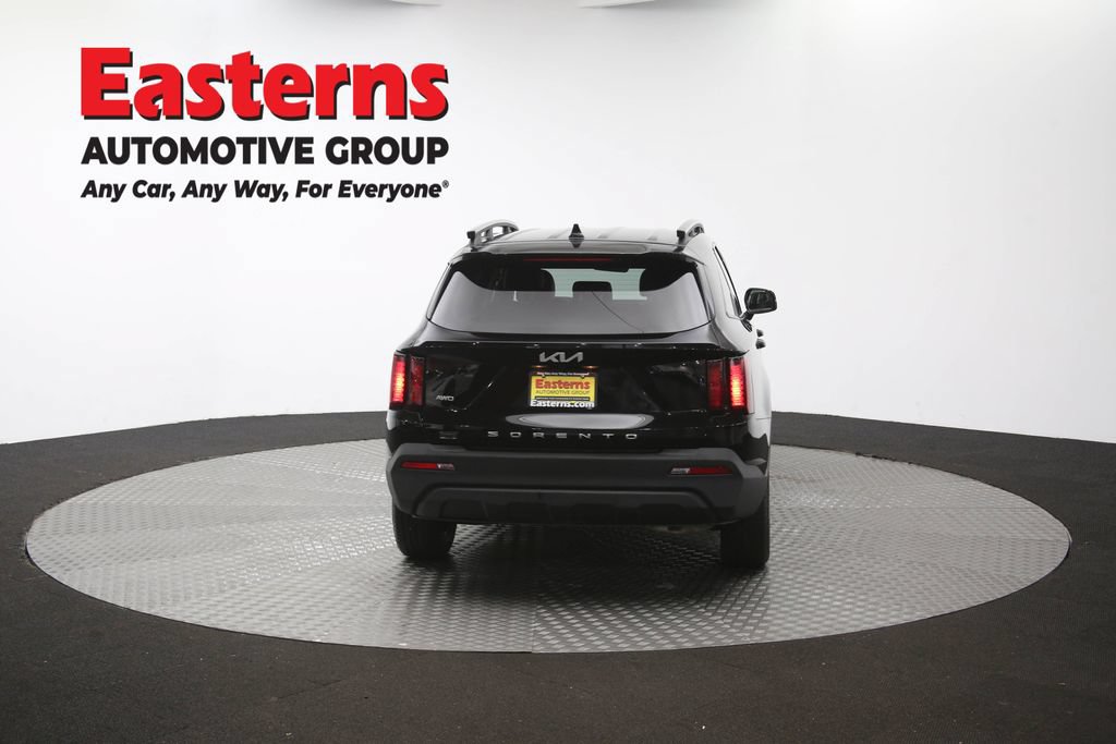 Used 2022 Kia Sorento S AWD/4WD image 40