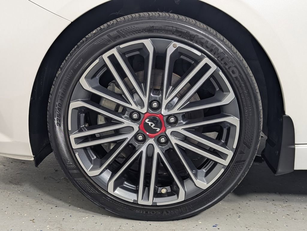 Used 2023 Kia Forte GT w/ GT2 Package image 9