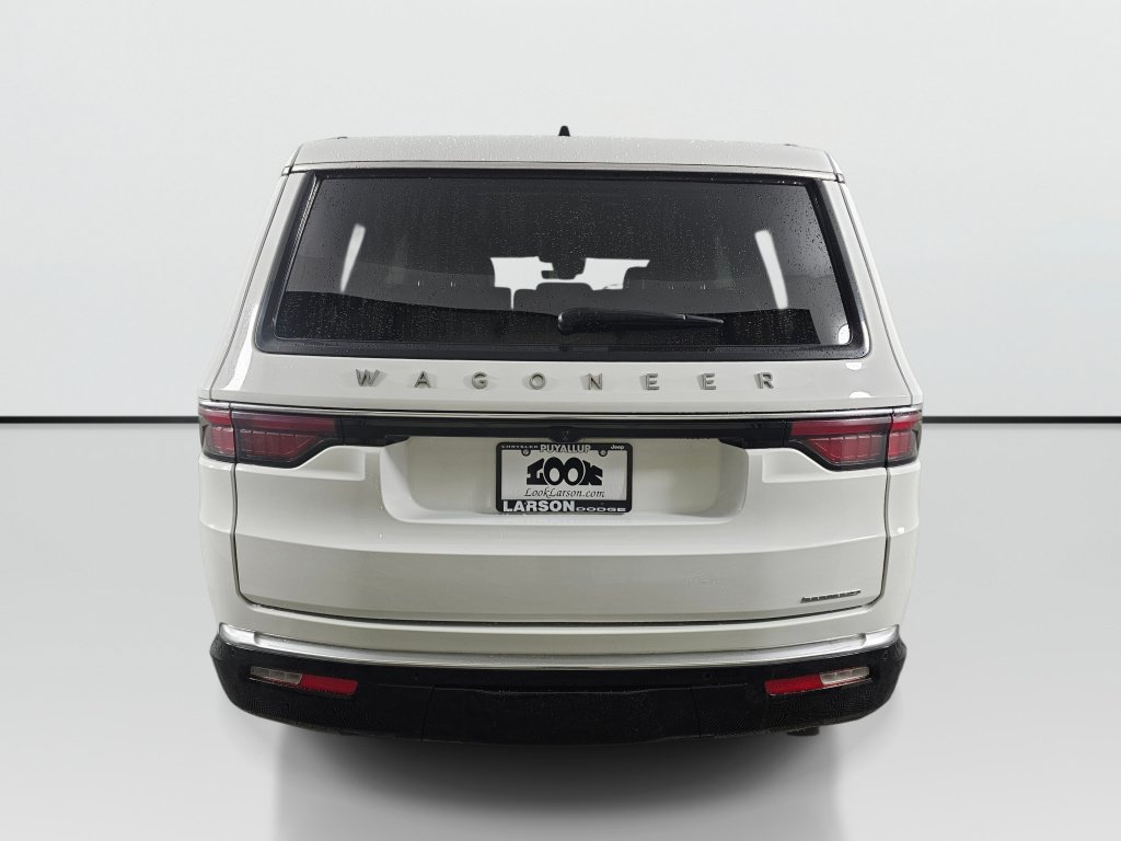 Used 2024 Jeep Wagoneer Series II AWD/4WD image 4