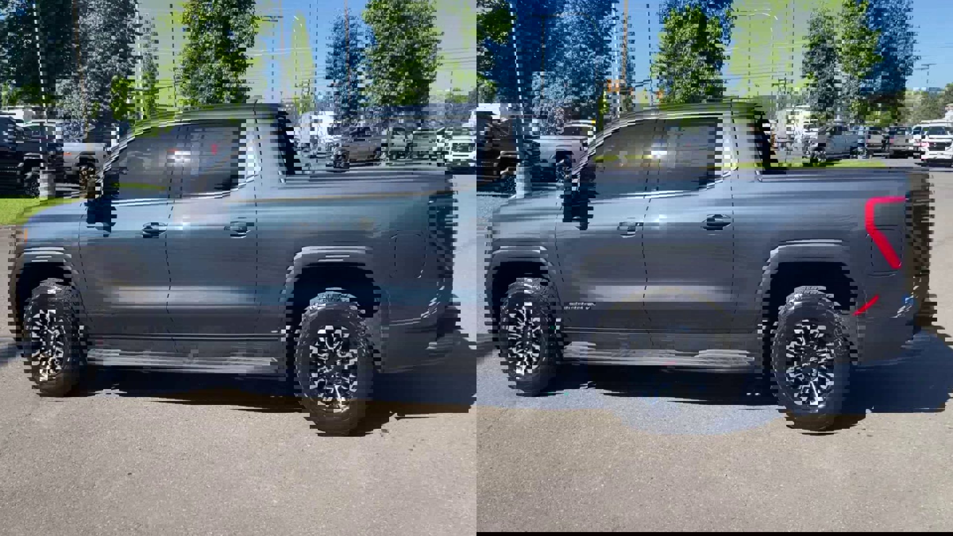 New 2026 GMC Sierra EV Elevation image 68