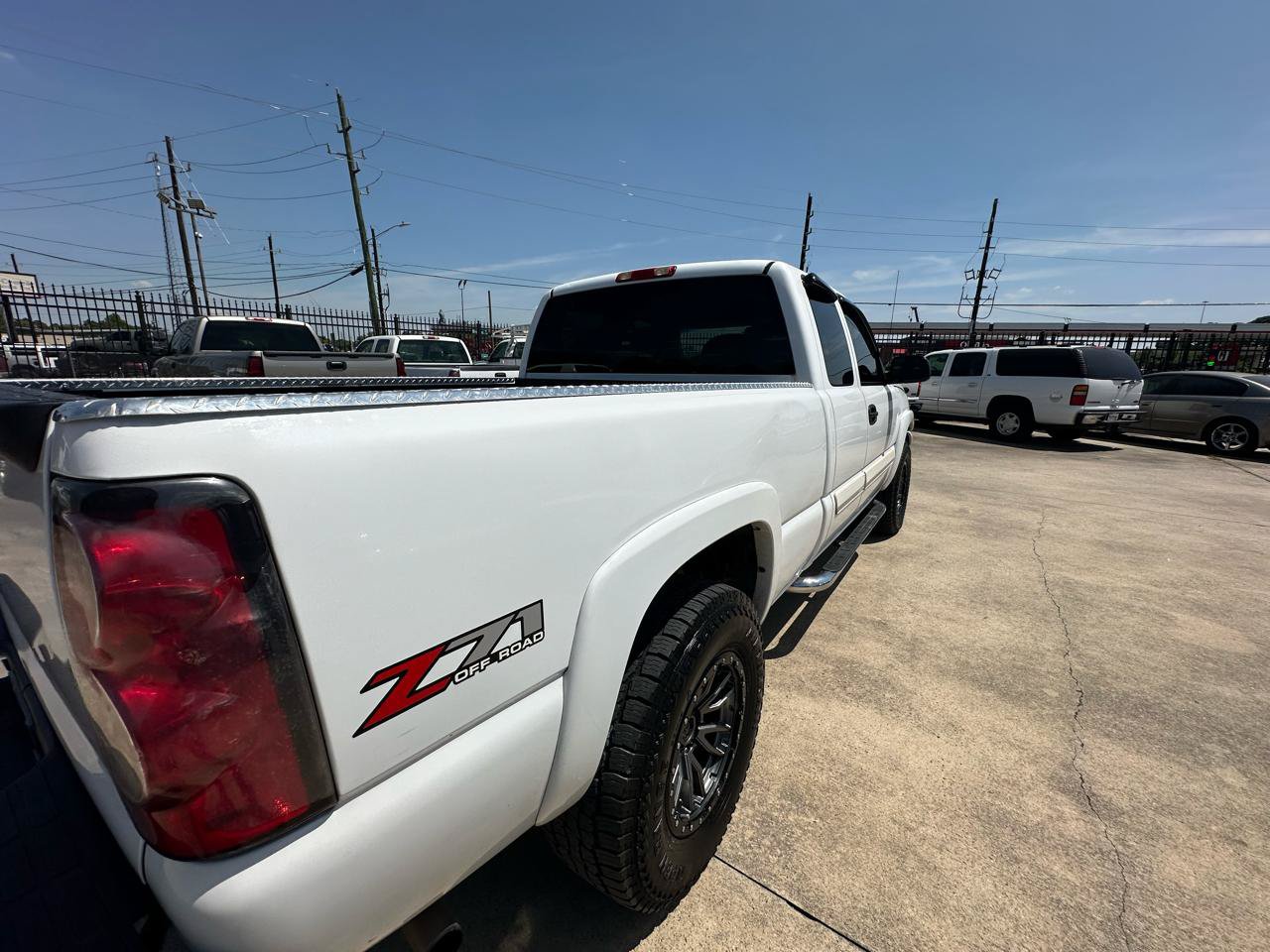 Used 2007 Chevrolet Silverado 1500 LT w/ Extended Cab Value Package AWD/4WD image 27