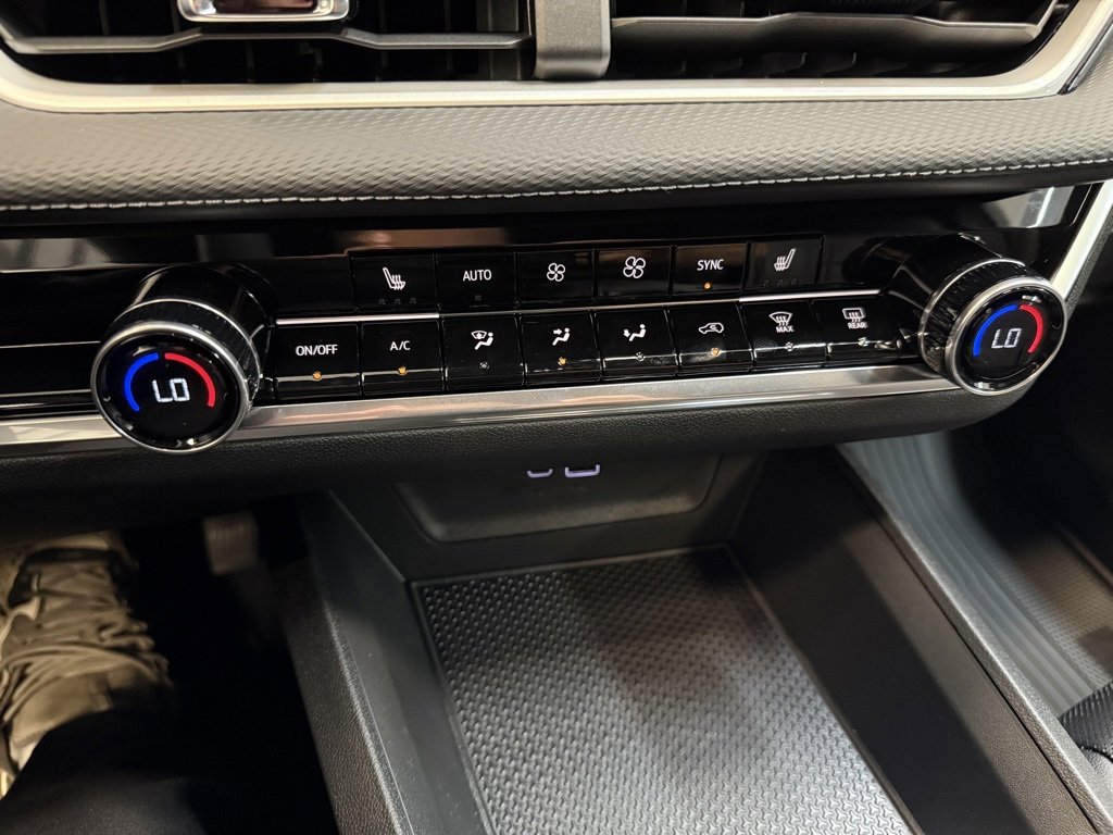 New 2026 Chevrolet Equinox LT w/ Convenience Package II image 15