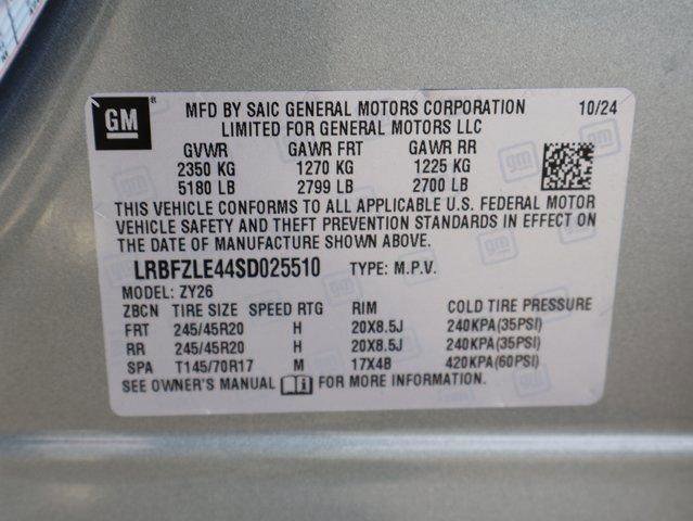 New 2025 Buick Envision Sport Touring image 38