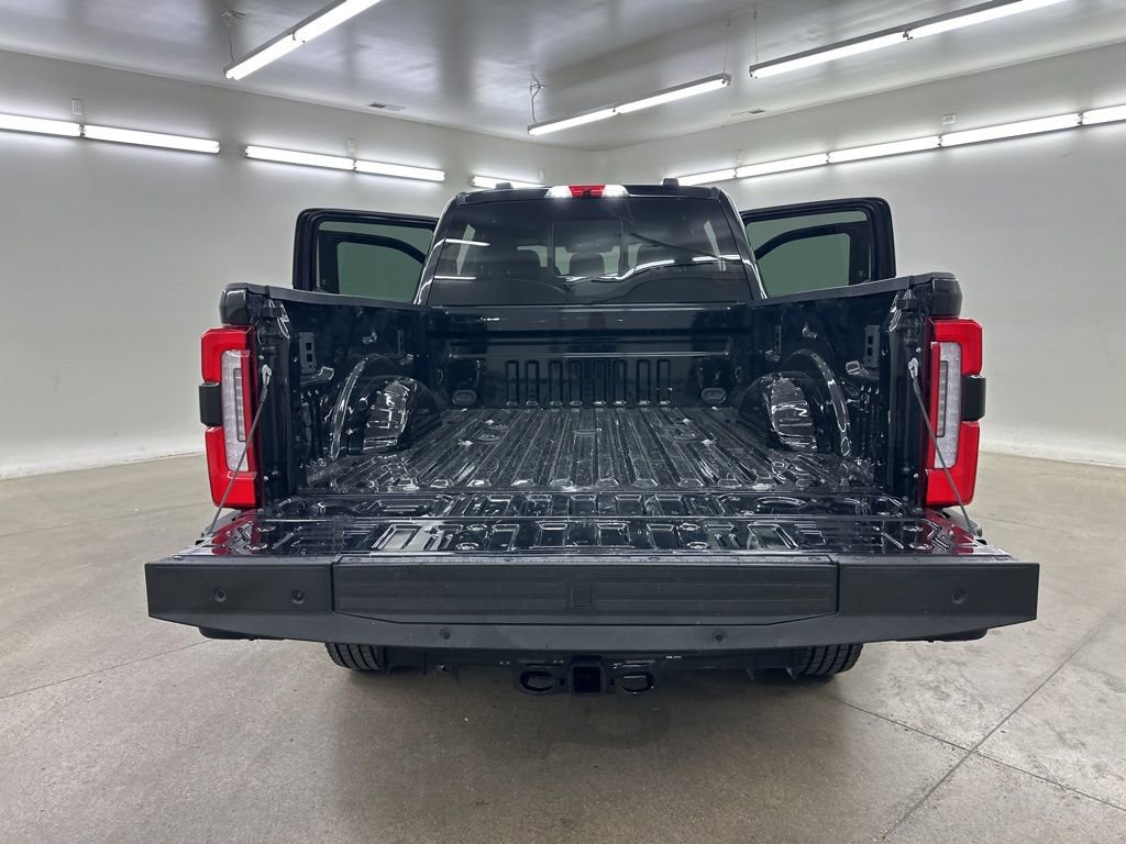 Used 2024 Ford F250 Platinum image 26