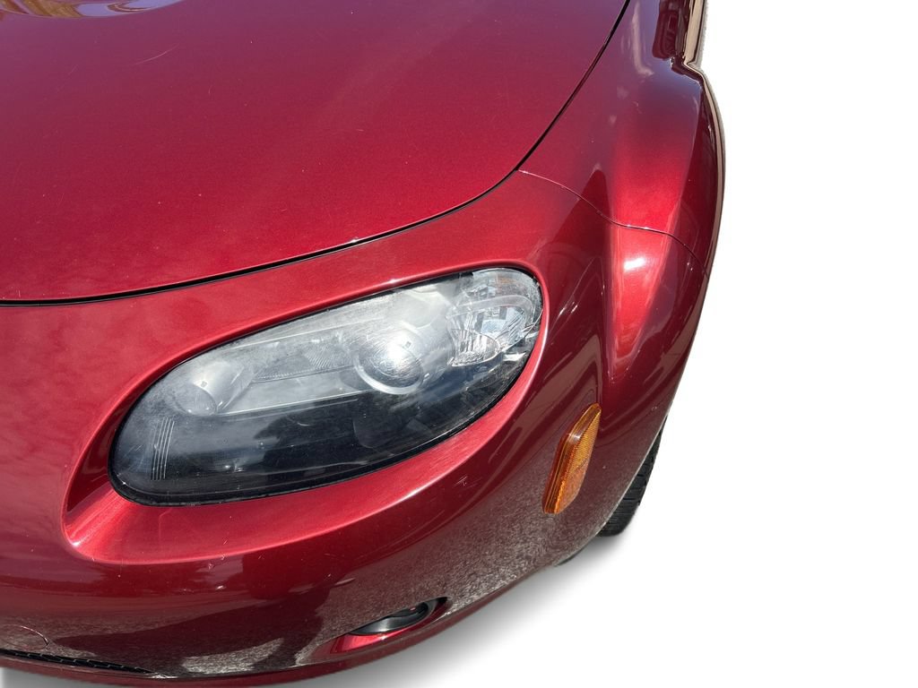 Used 2006 MAZDA MX-5 Miata Grand Touring RWD image 28