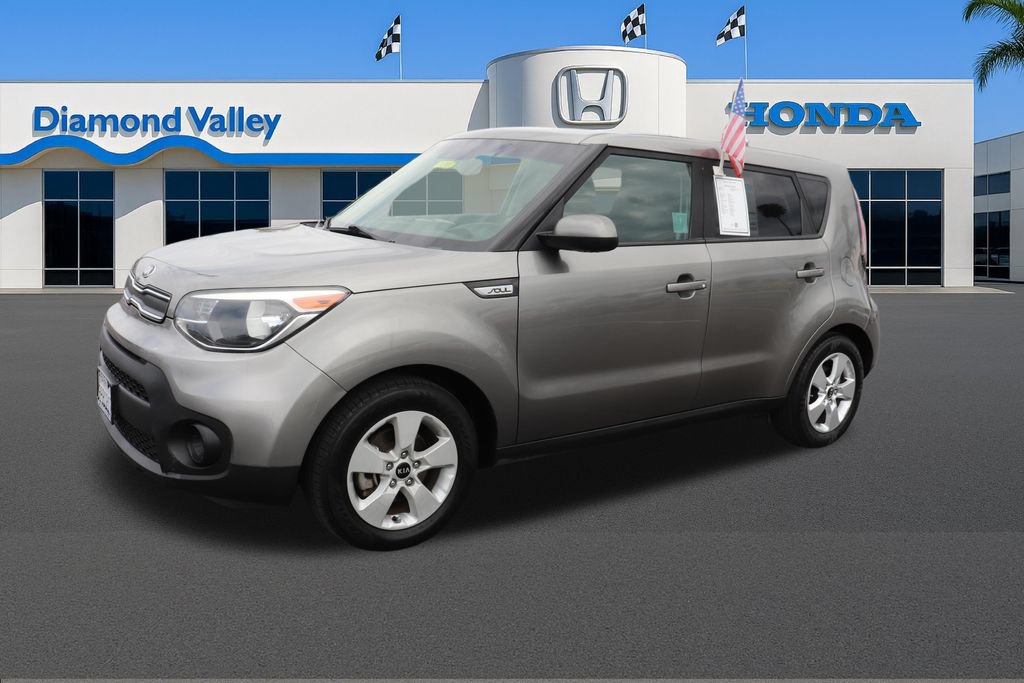 Used 2018 Kia Soul FWD image 3