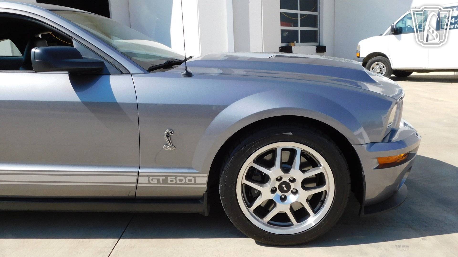 Used 2007 Ford Mustang Shelby GT500 RWD image 33