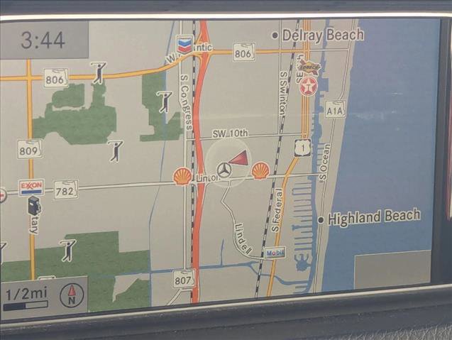 Used 2014 Mercedes-Benz E 350 4MATIC Sedan image 9