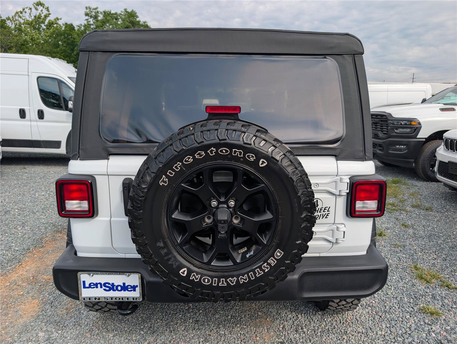Used 2022 Jeep Wrangler Unlimited Sport AWD/4WD image 4