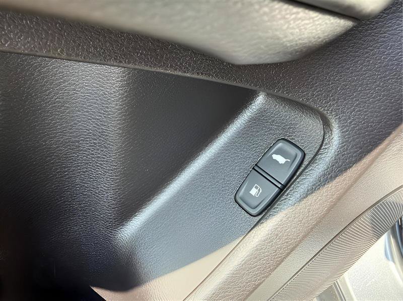 Used 2019 Acura MDX w/ Advance & Entertainment Pkg FWD image 22