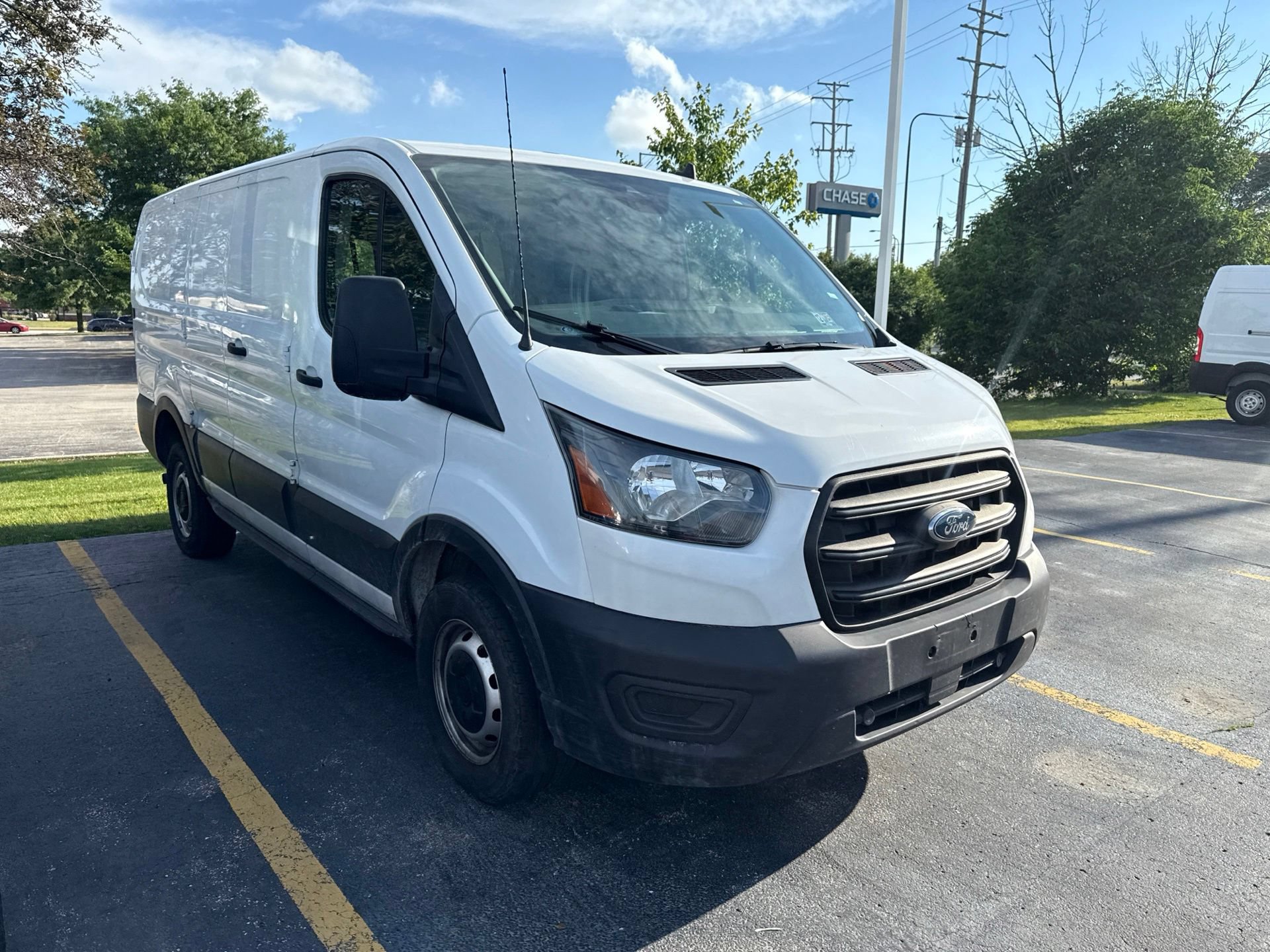 Used 2020 Ford Transit 250 Low Roof RWD image 5