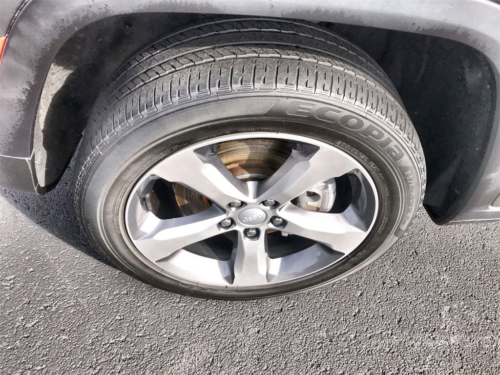 Used 2021 Jeep Grand Cherokee L Limited w/ Trailer Tow Package image 10