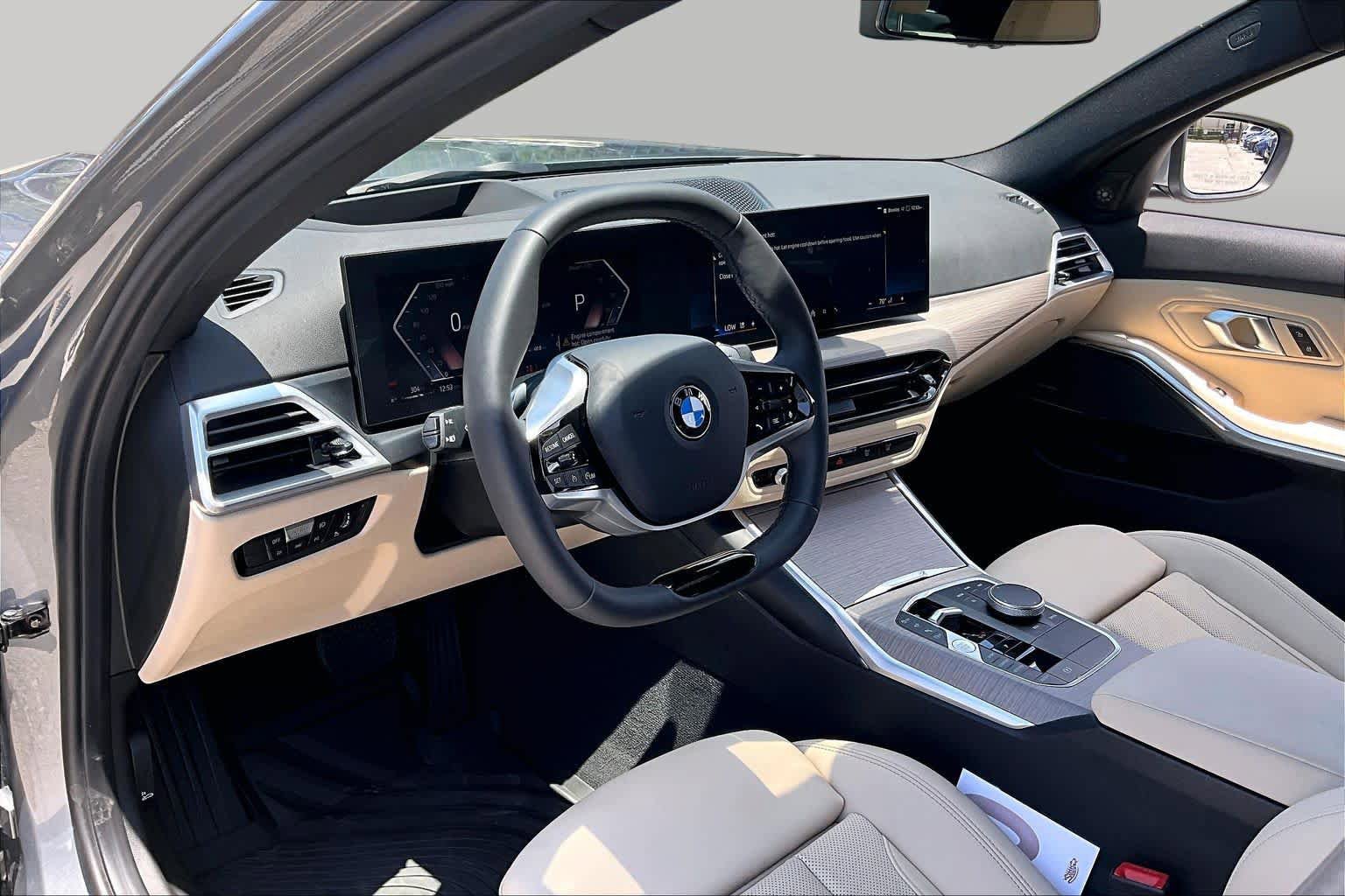 Used 2026 BMW 330i Sedan w/ Premium Package RWD image 16