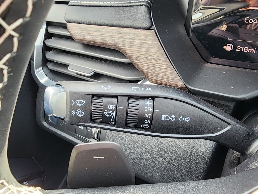 New 2026 GMC Acadia Denali w/ Super Cruise Package image 23