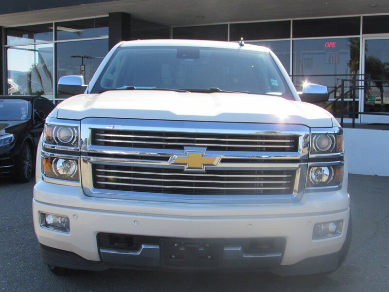 Used 2014 Chevrolet Silverado 1500 High Country w/ High Country Premium Package AWD/4WD image 2