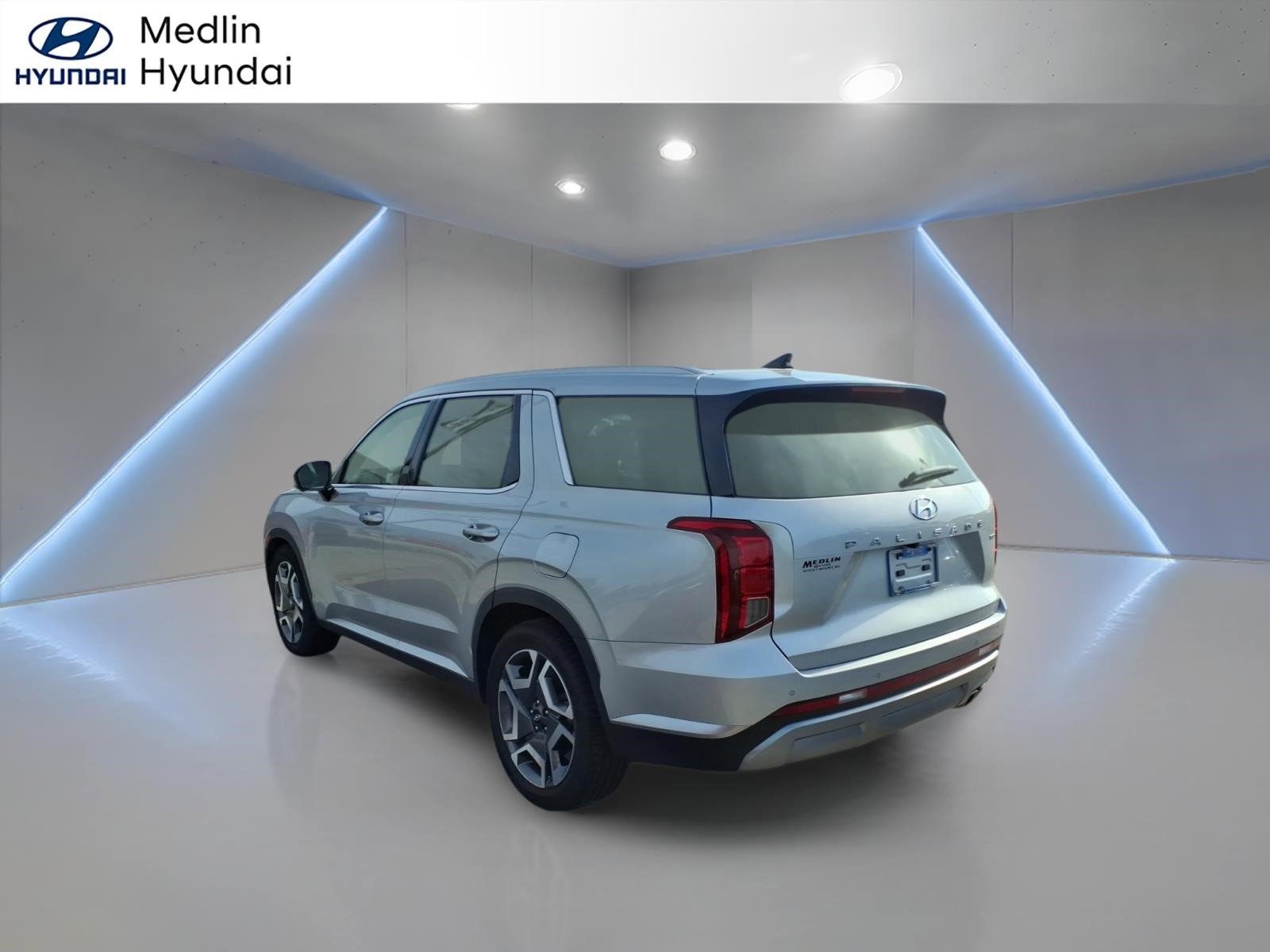 Used 2024 Hyundai Palisade SEL w/ Premium Package image 6