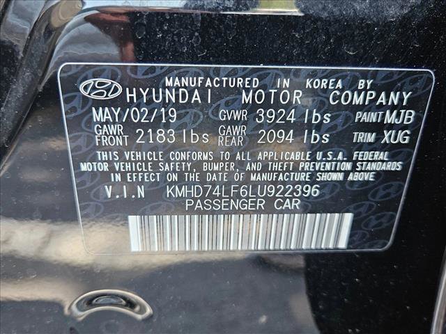 Used 2020 Hyundai Elantra SE w/ Winter Weather Package image 23