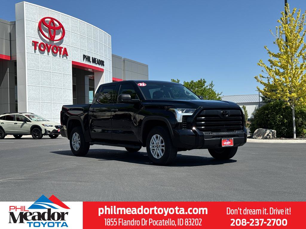 Used 2022 Toyota Tundra SR5 AWD/4WD image 1