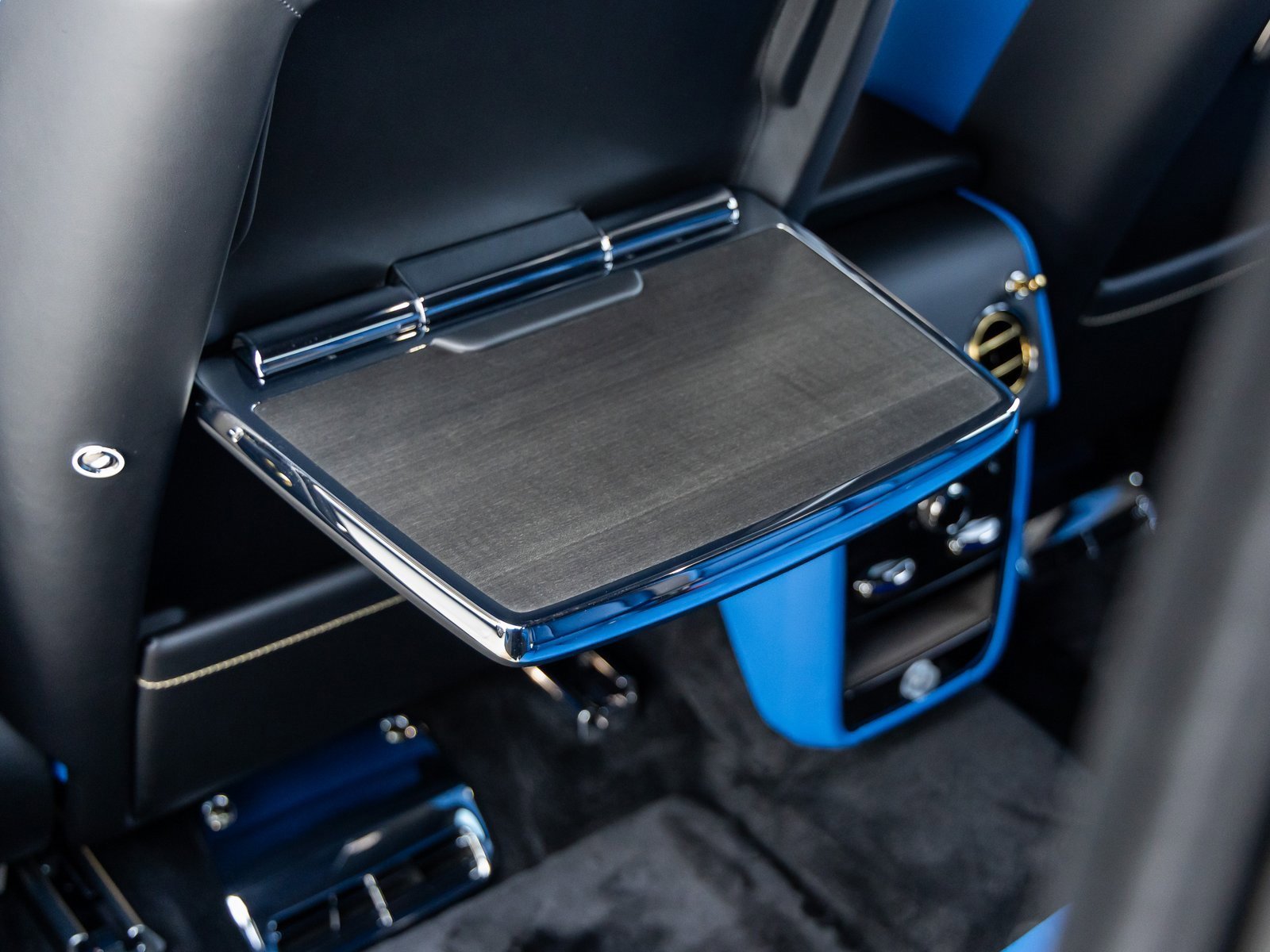 New 2026 Rolls-Royce Cullinan image 43