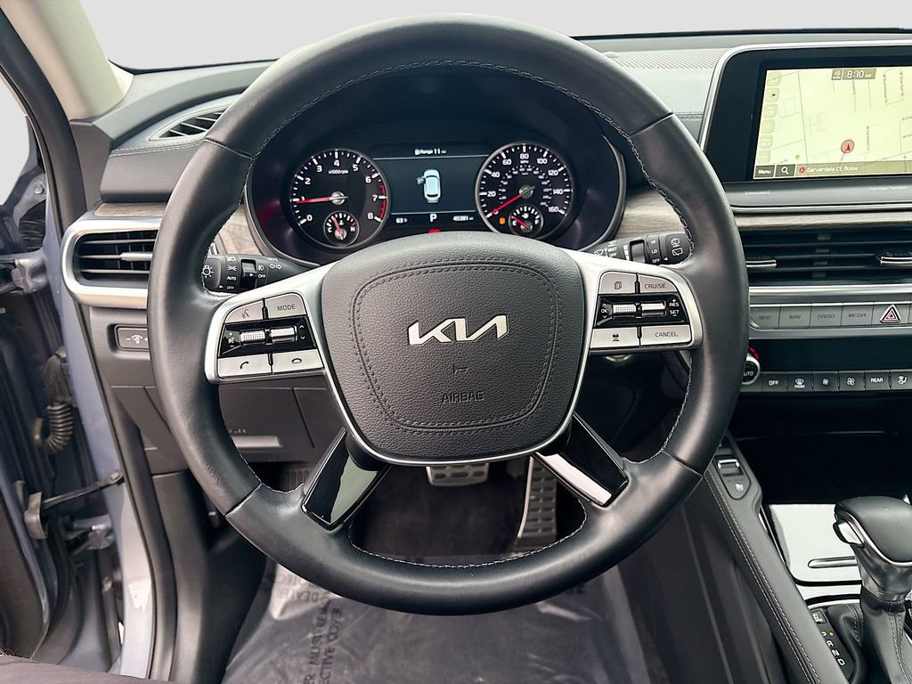 Used 2022 Kia Telluride SX w/ Nightfall Edition Package image 11