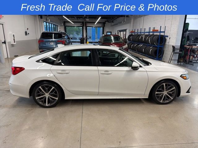 Used 2023 Honda Civic Touring image 6