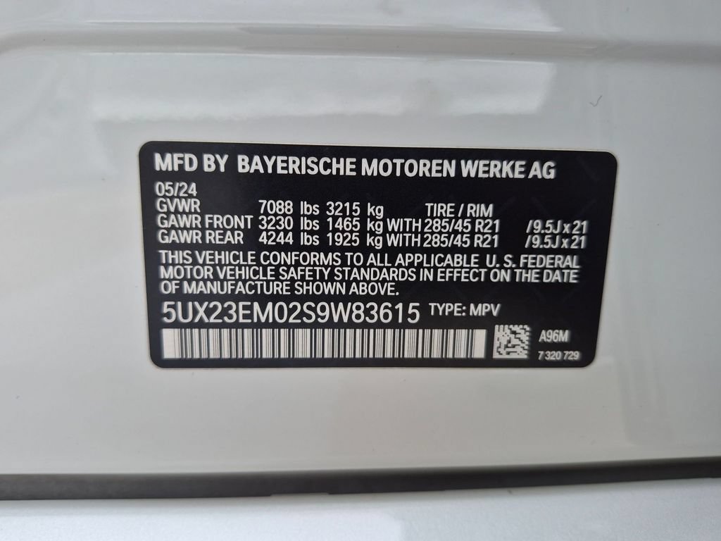 Certified 2025 BMW X7 xDrive40i w/ Premium Package AWD/4WD image 25