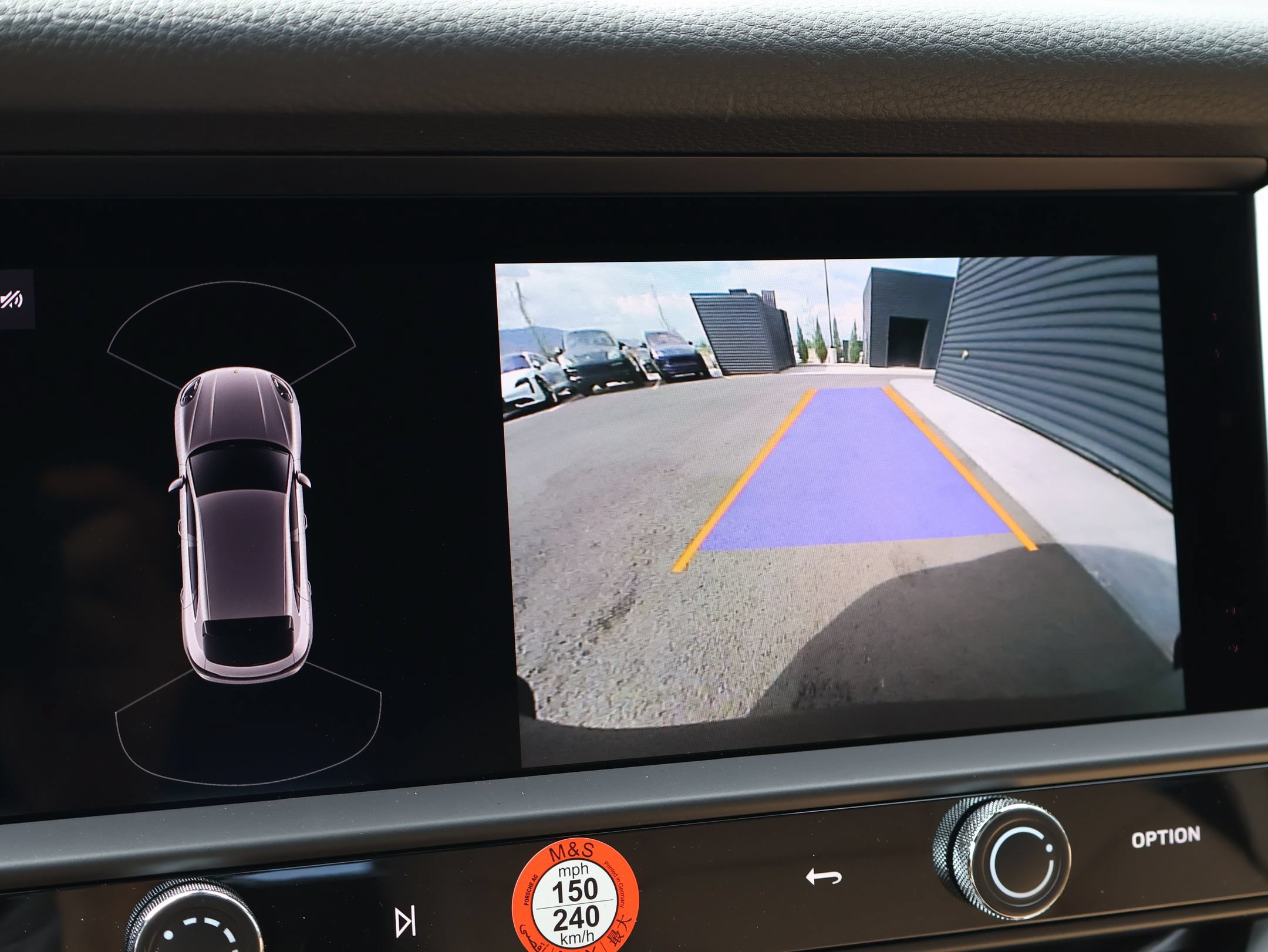 New 2026 Porsche Macan AWD/4WD image 24