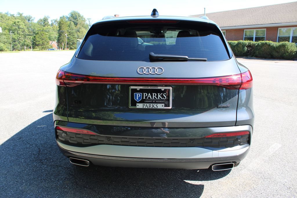 Used 2025 Audi Q5 Premium Plus w/ Premium Plus AWD/4WD image 8