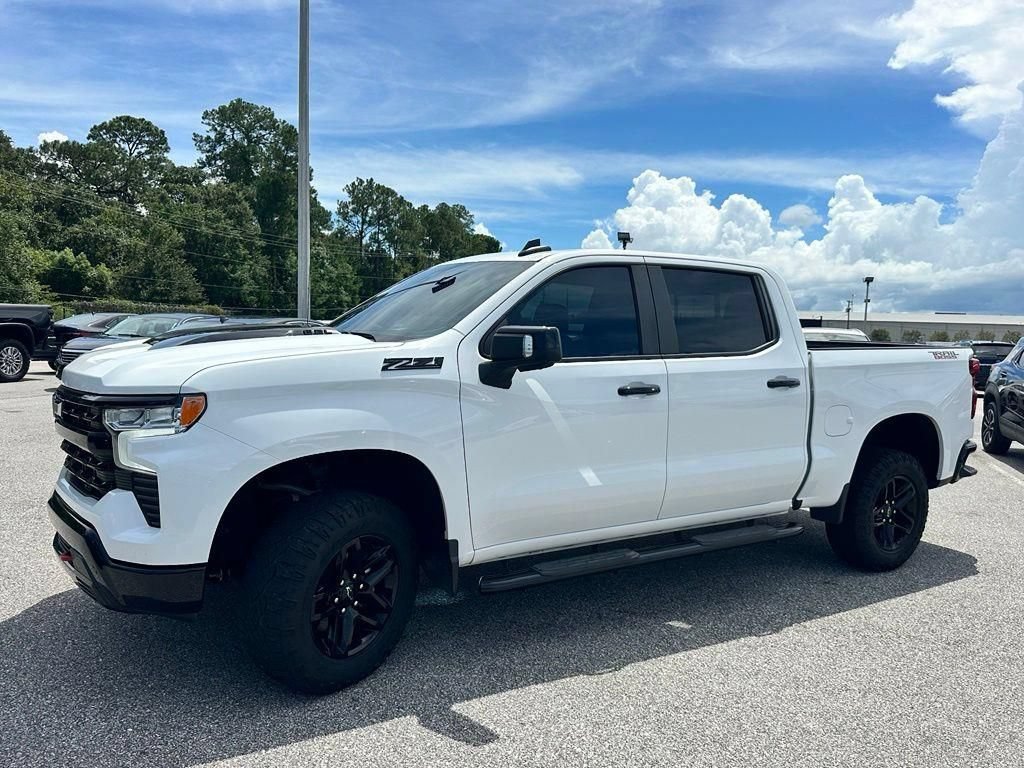 Used 2022 Chevrolet Silverado 1500 LT Trail Boss w/ LT Trail Boss Premium Package AWD/4WD image 29