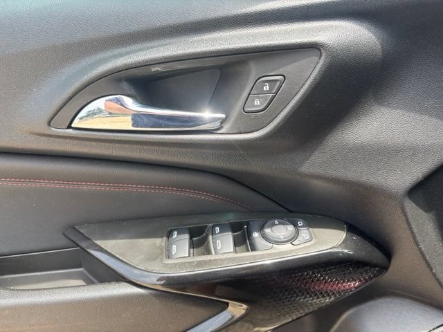 Used 2024 Chevrolet Trax RS w/ Driver Confidence Package FWD image 21
