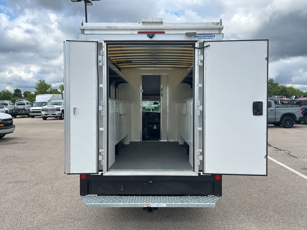 New 2025 Chevrolet Express 3500 w/ Power Convenience Package image 36