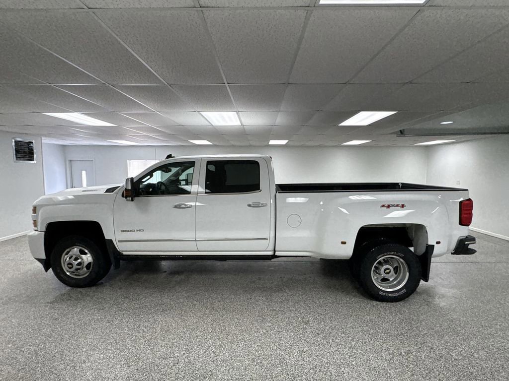 Used 2017 Chevrolet Silverado 3500 LTZ w/ Duramax Plus Package image 5