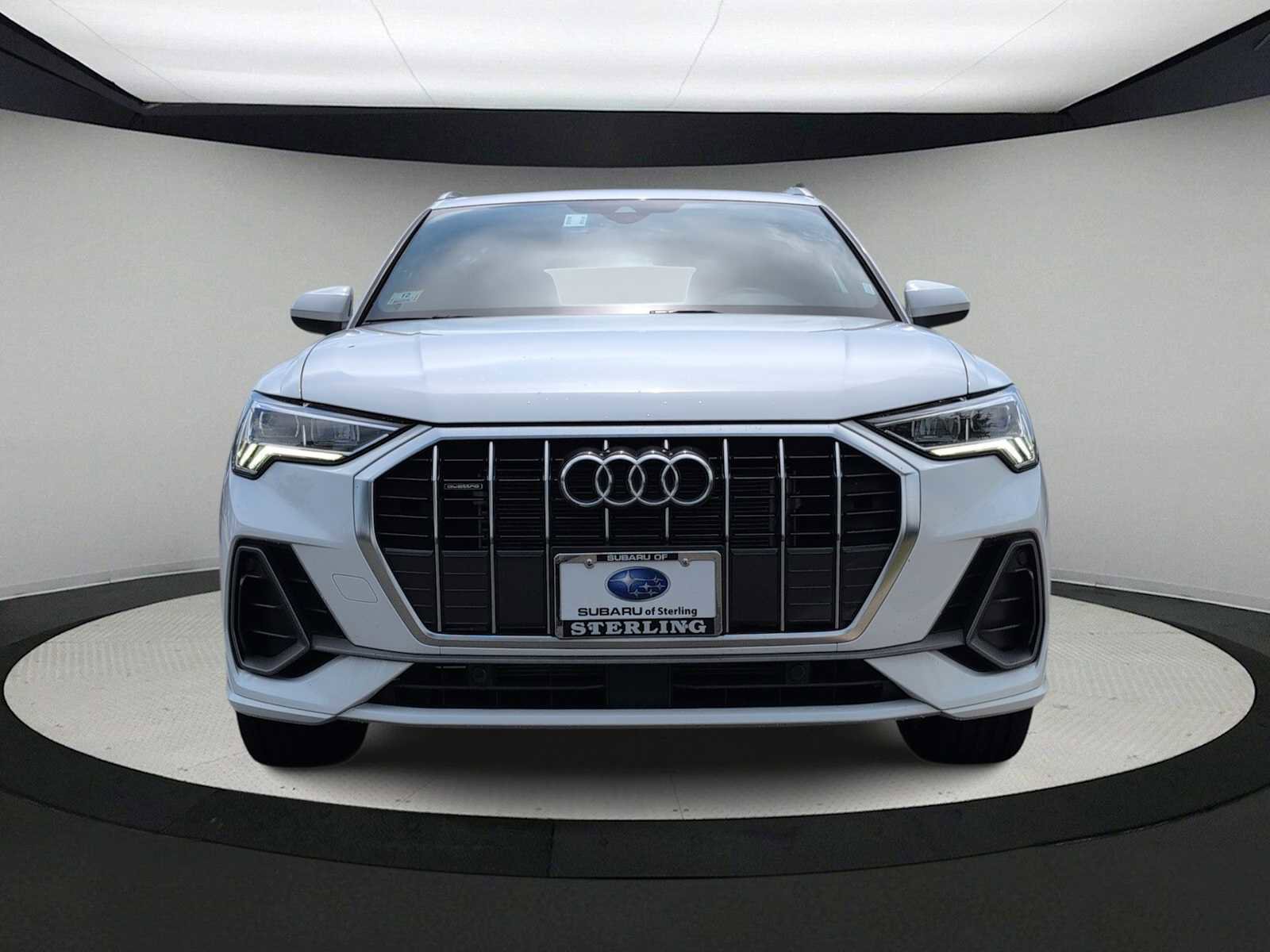 Used 2025 Audi Q3 2.0T Premium AWD/4WD image 3