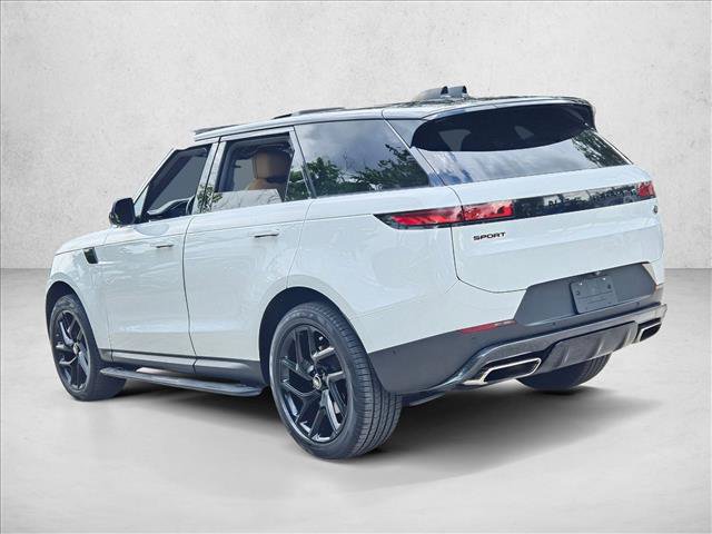 Used 2023 Land Rover Range Rover Sport SE AWD/4WD image 7