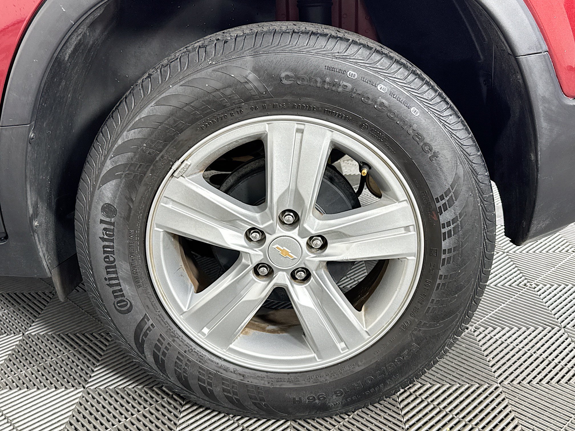 Used 2022 Chevrolet Trax LT w/ LT Convenience Package FWD image 35
