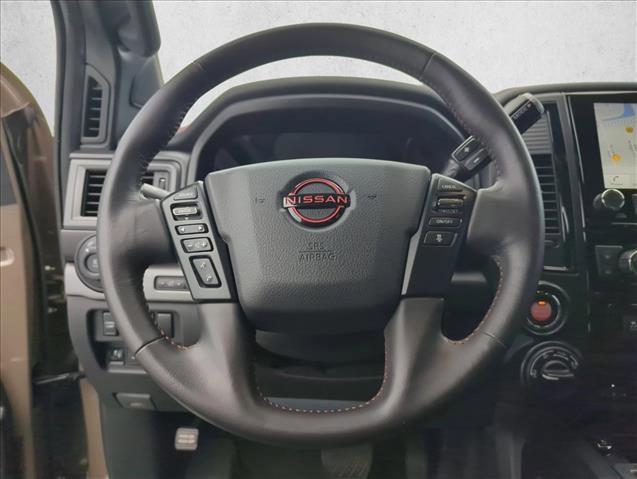 Used 2023 Nissan Titan PRO-4X w/ Pro-4x Convenience Package AWD/4WD image 17