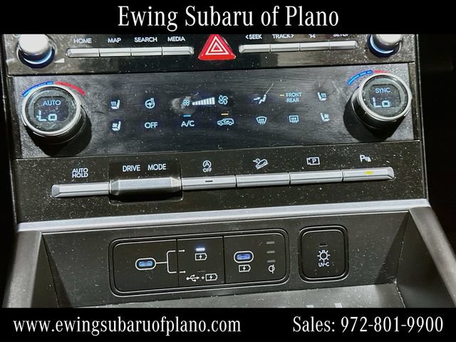 Used 2024 Hyundai Santa Fe Limited FWD image 16