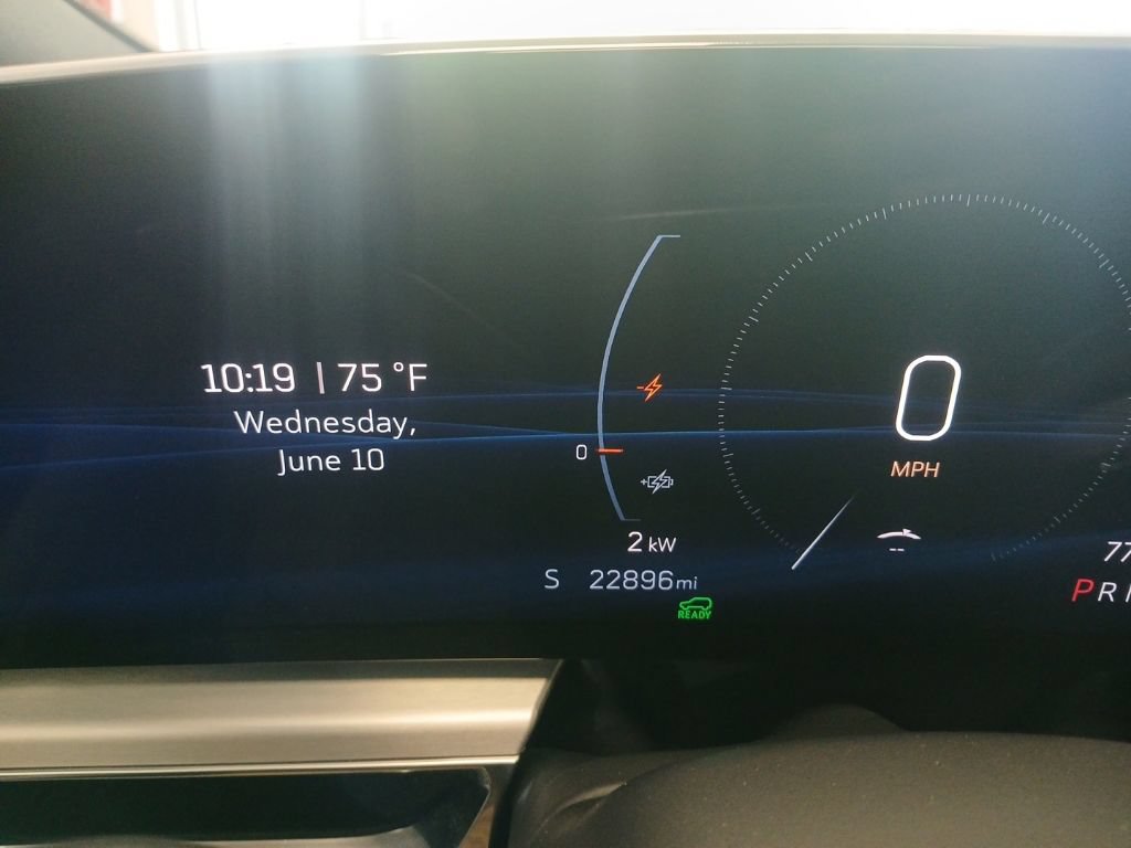Used 2024 Cadillac Lyriq Luxury w/ LPO, Floor Liner Package AWD/4WD image 23