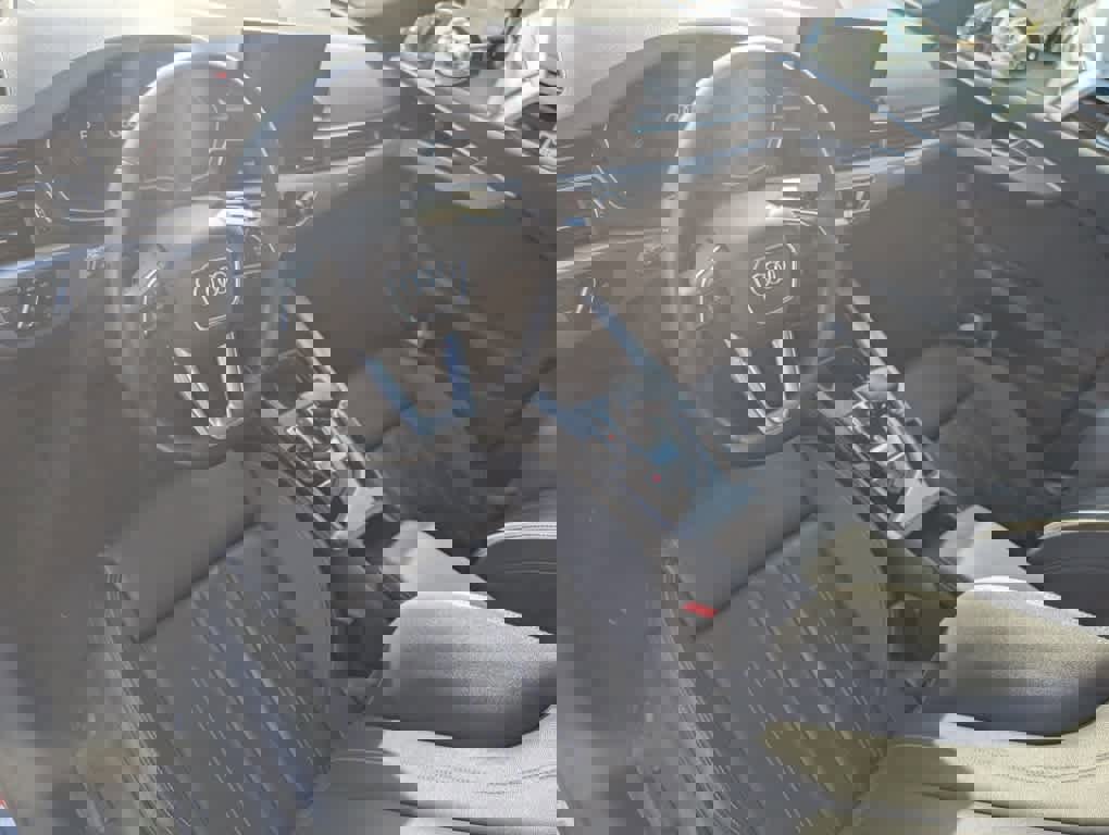 Used 2023 Audi A4 2.0T Premium Plus w/ Premium Plus Package image 5