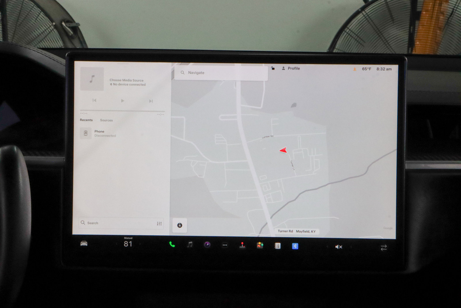 Used 2022 Tesla Model S Plaid image 18