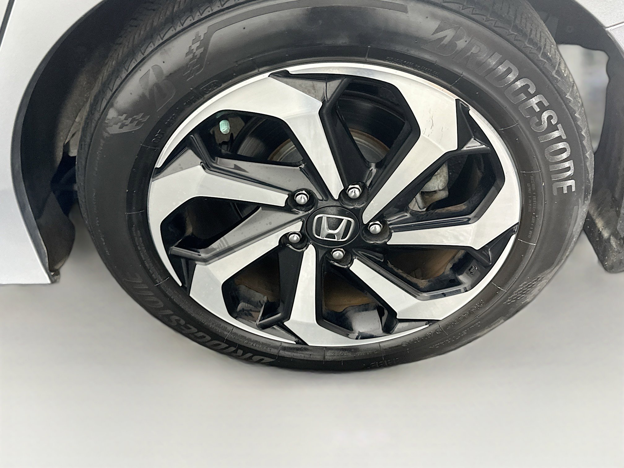 Used 2017 Honda Accord EX-L image 11