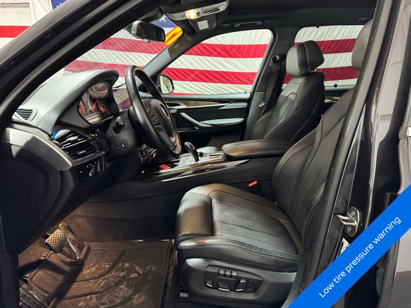 Used 2017 BMW X5 xDrive50i AWD/4WD image 9