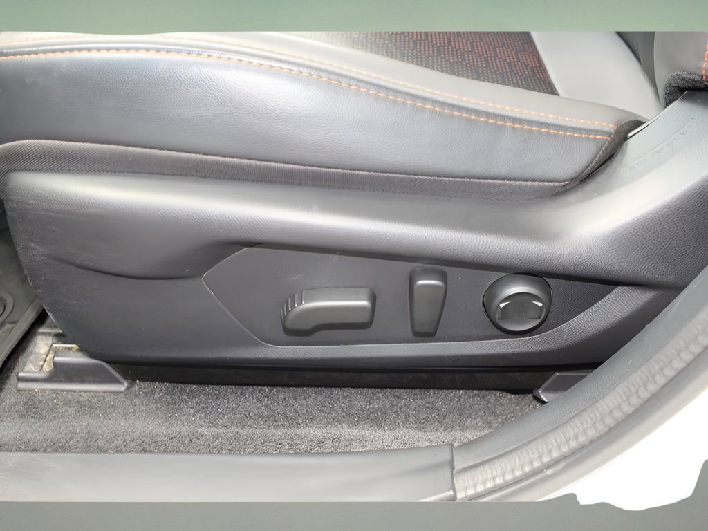 Used 2024 Subaru Crosstrek 2.5i Limited image 15