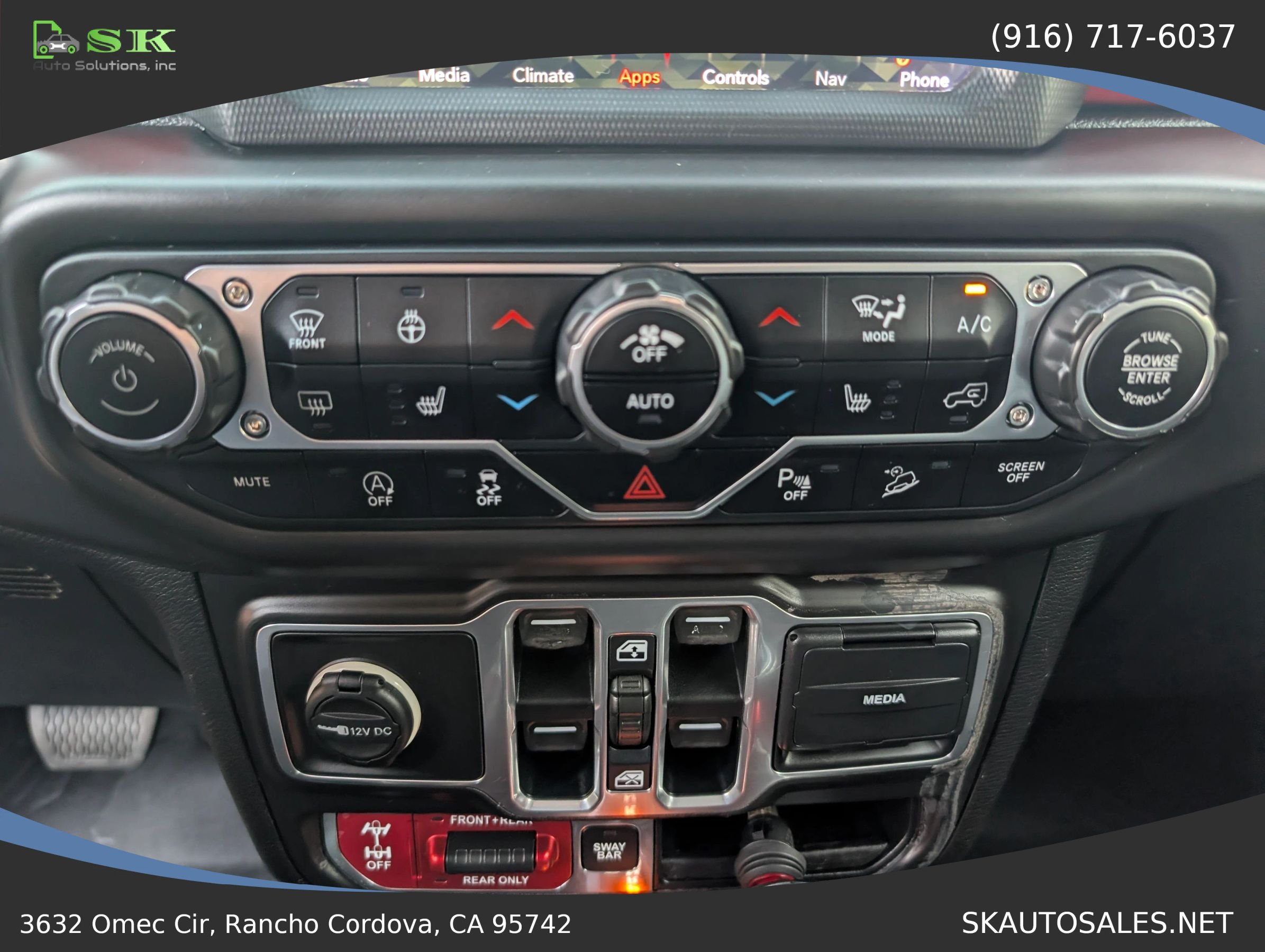 Used 2018 Jeep Wrangler Unlimited Rubicon AWD/4WD image 24